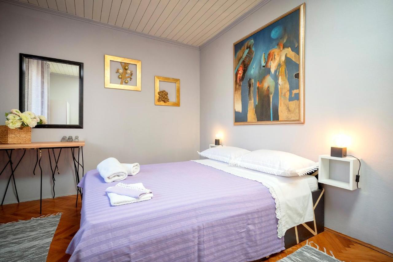 Apartment Bosiljak Jelsa  Eksteriør bilde